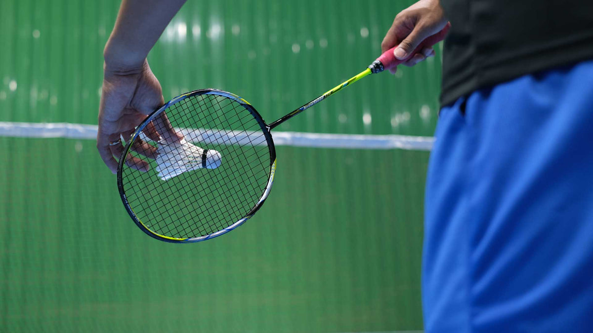 Badminton fundamentals: how to play the key badminton strokes – Sweatband