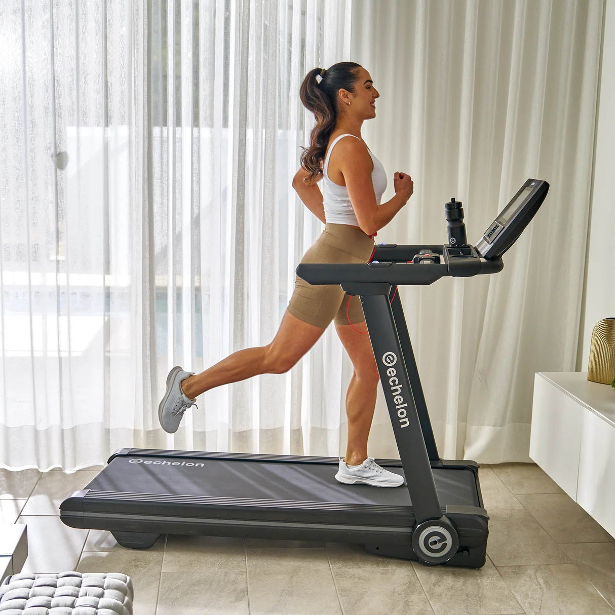 |EchelonStride6sFoldingTreadmillLS4|