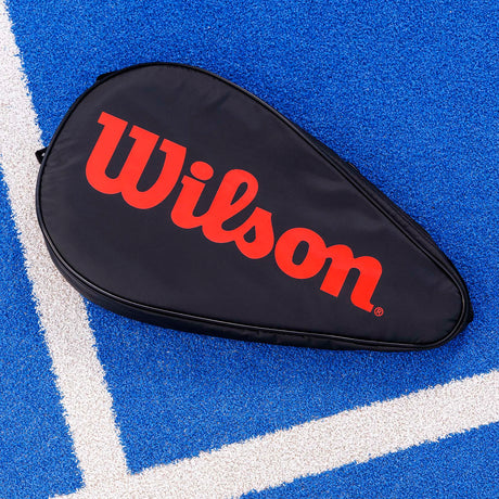 |WilsonStandardPadelRacketCoverLifestyle1|